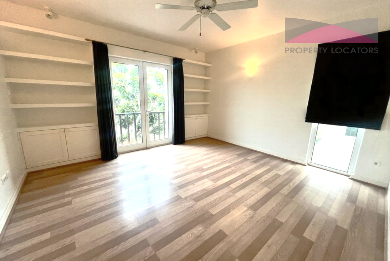 09e8e879-26fe-421d-b46c-ed7b88365ae5