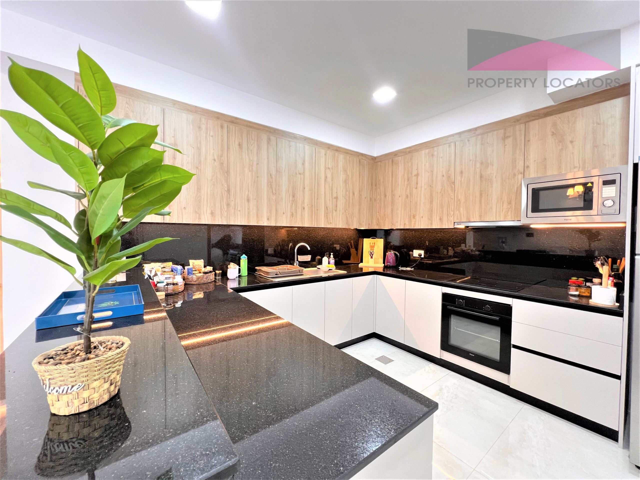 0f7809f3-f238-4514-b8be-f19a306a7afa