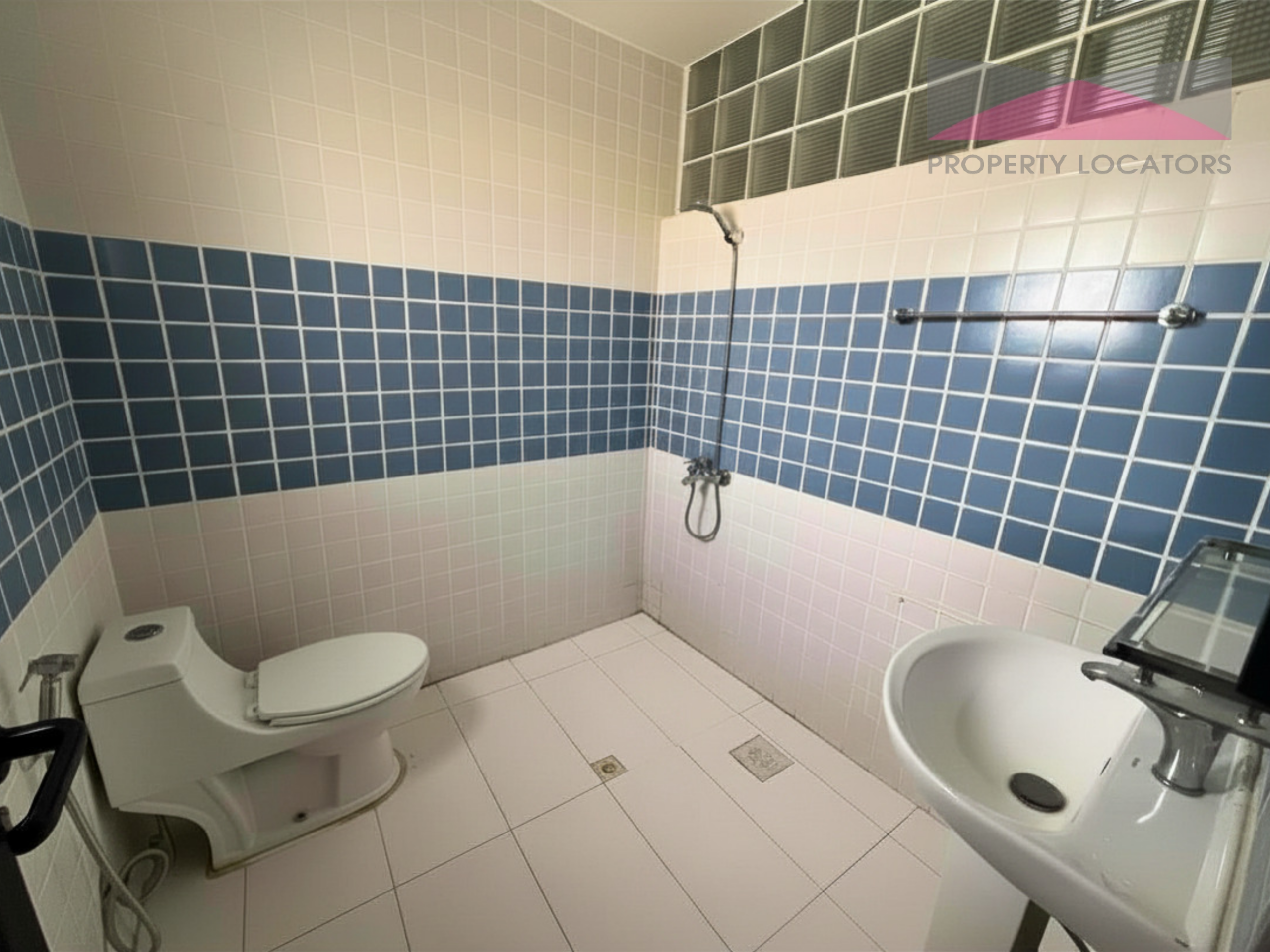 1.6 Bathroom