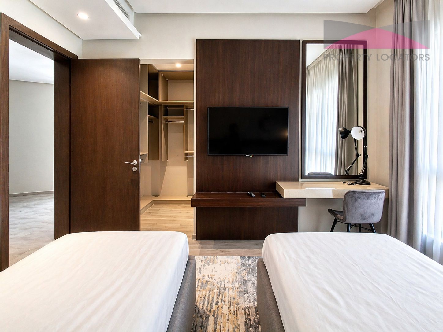 296e5f67-8db1-49e3-bf0e-7665b1bef691