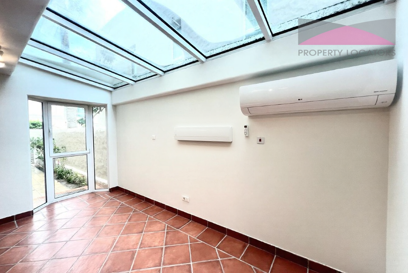 5b2086eb-96bc-429e-94f2-f8ff701a3cae