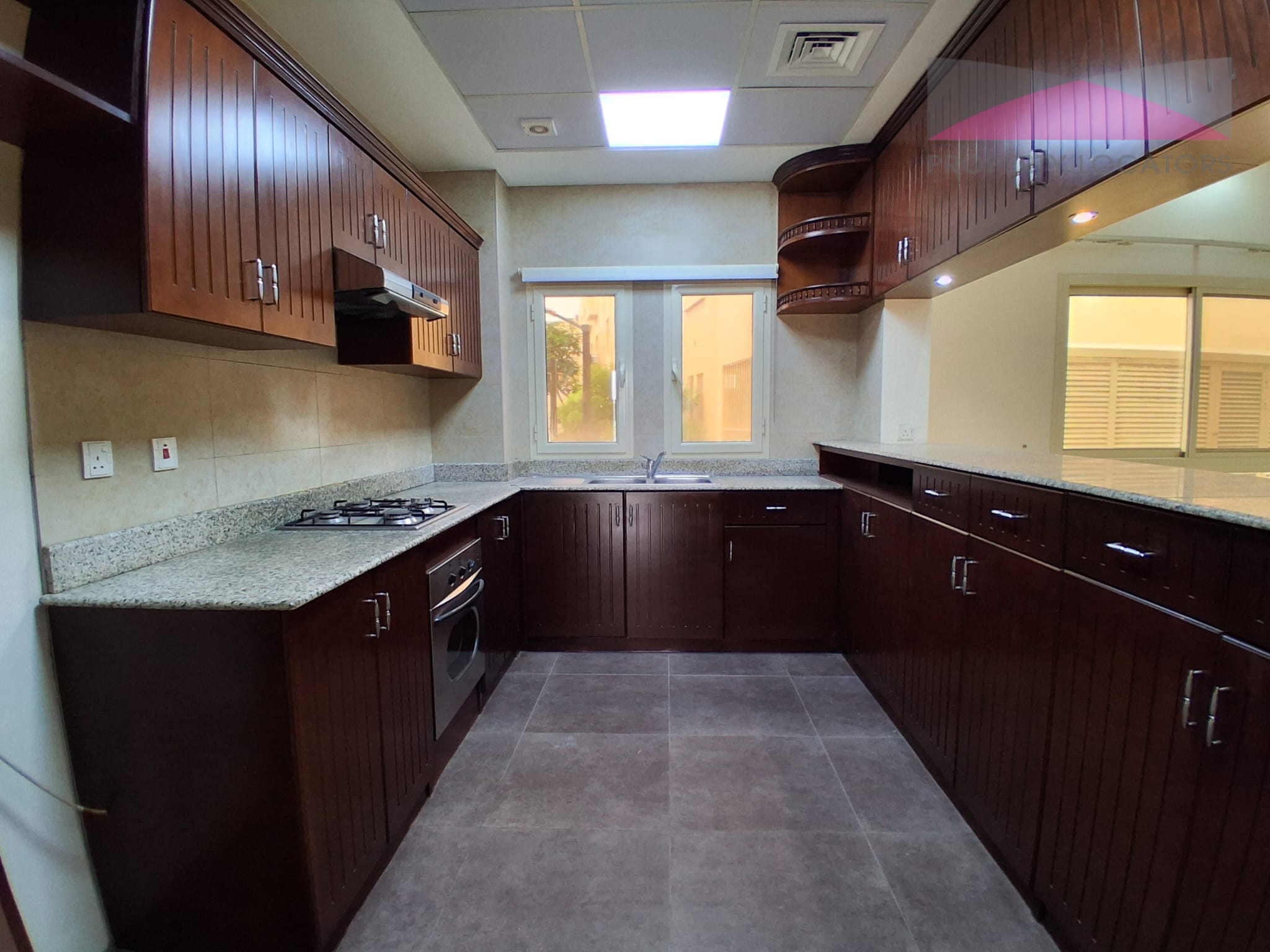 674df9f6-dfb7-4da3-af59-484392808aea