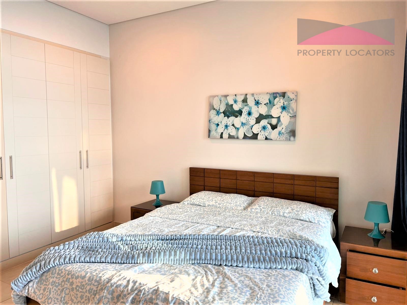 704555c9-9bfa-4675-b24d-891d7baf6675