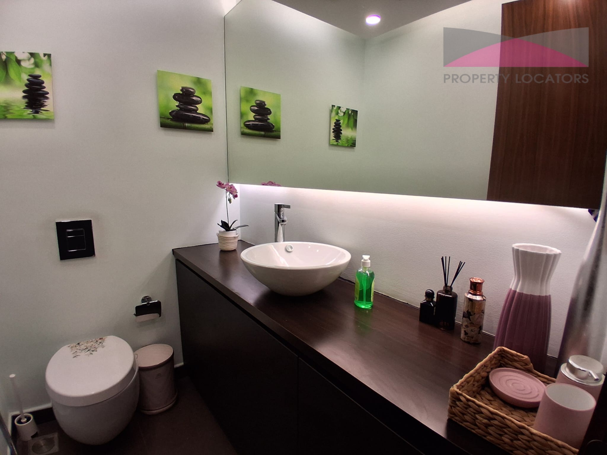 71f3f478-7861-4753-8921-6b346f204ae3