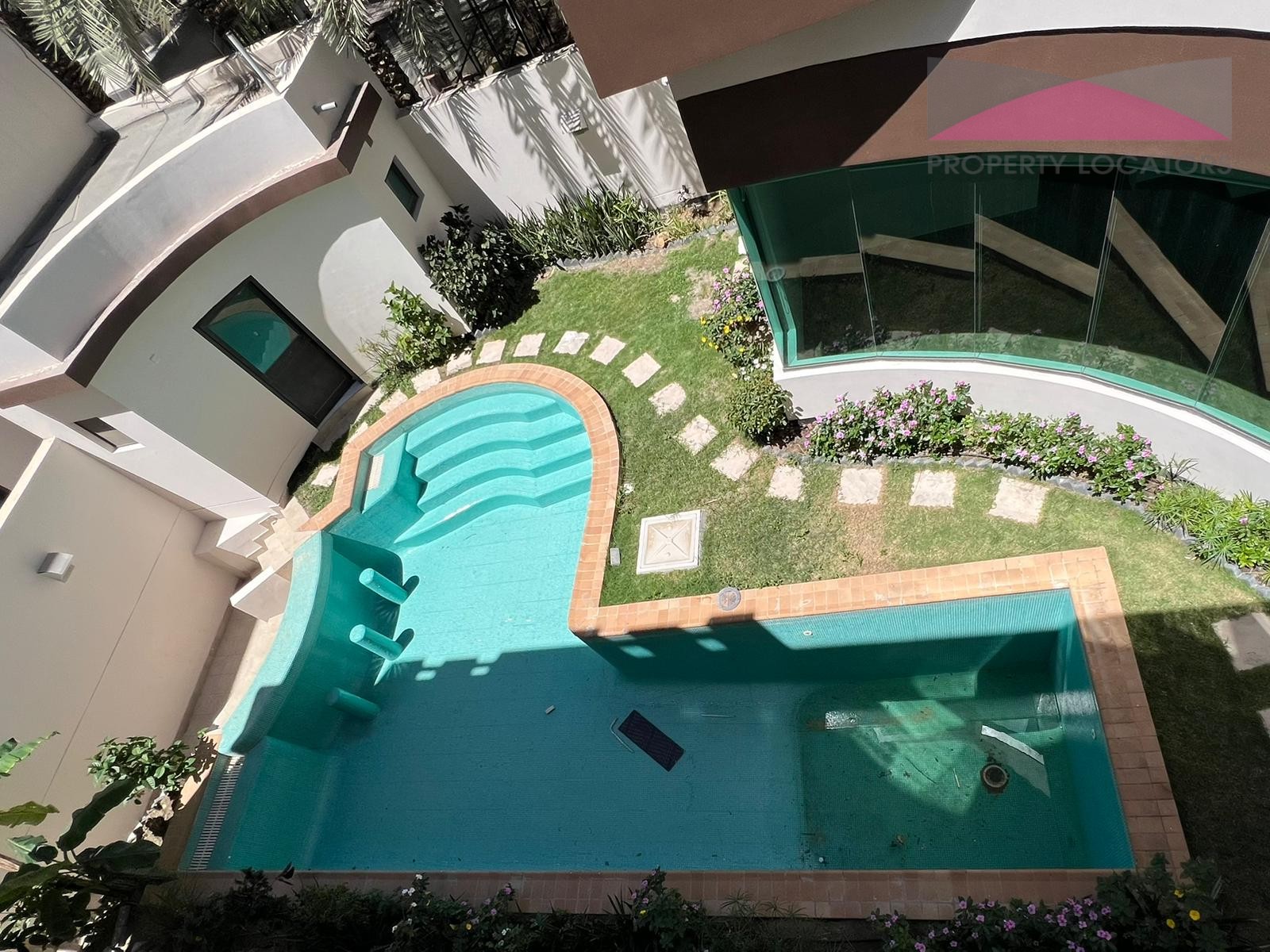 94c68f70-203a-4105-b52b-e3d9eb91dd77