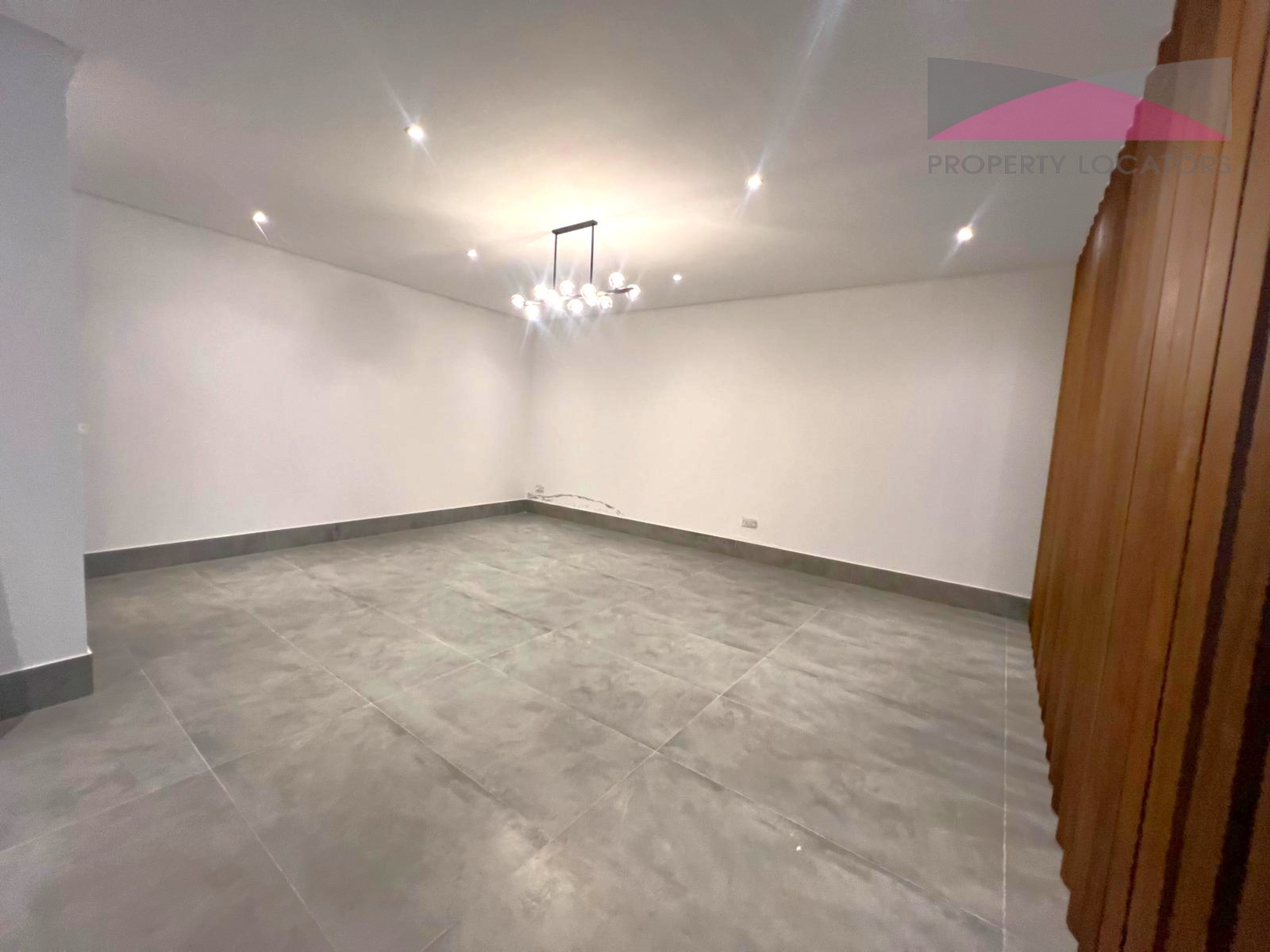 WhatsApp Image 2024-12-09 at 15.31.02_5586faeb