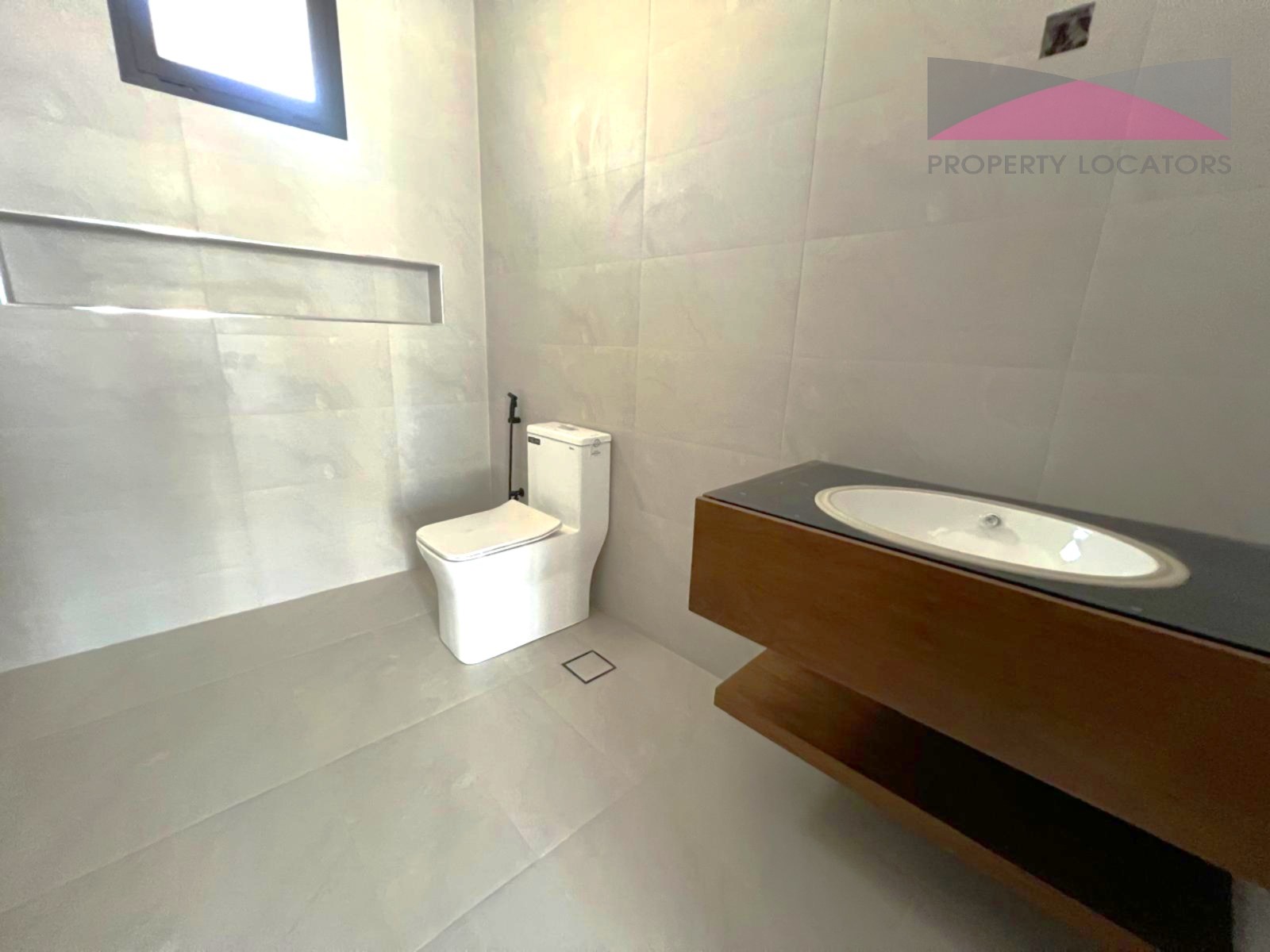 WhatsApp Image 2024-12-09 at 15.31.03_847cac98