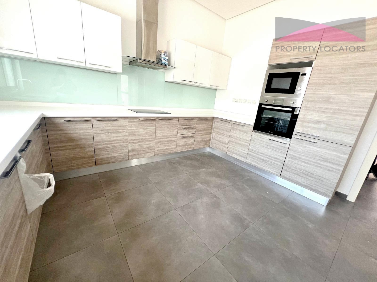 WhatsApp Image 2025-08-20 at 16.15.12_5c7d1414 – Edited