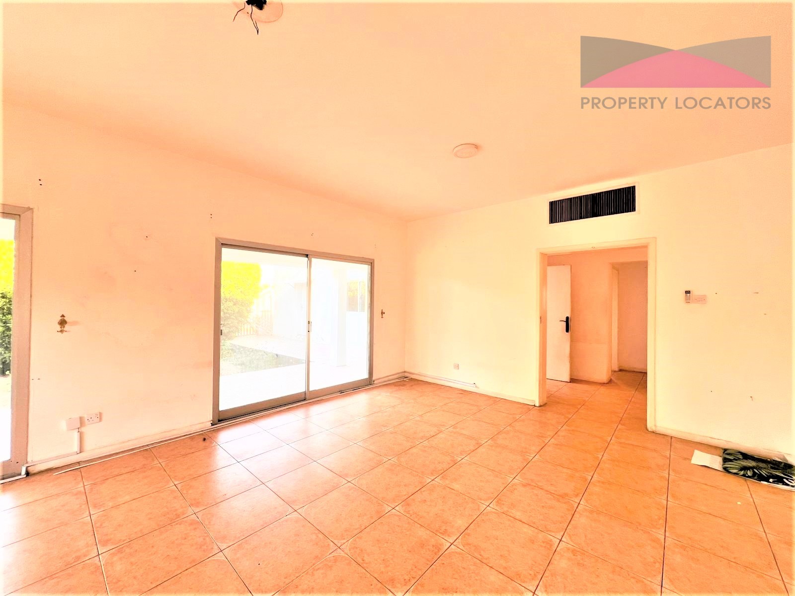 b66e8f8f-79c8-495a-bc8d-527fc199b33e