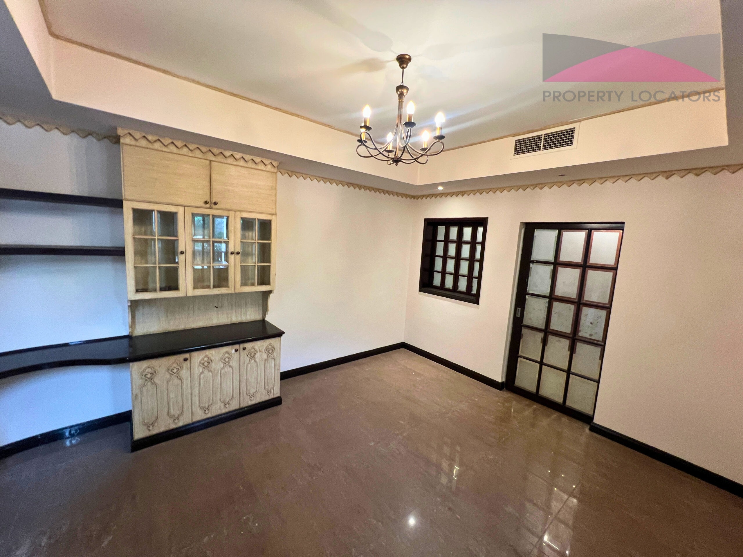 10. KITCHEN