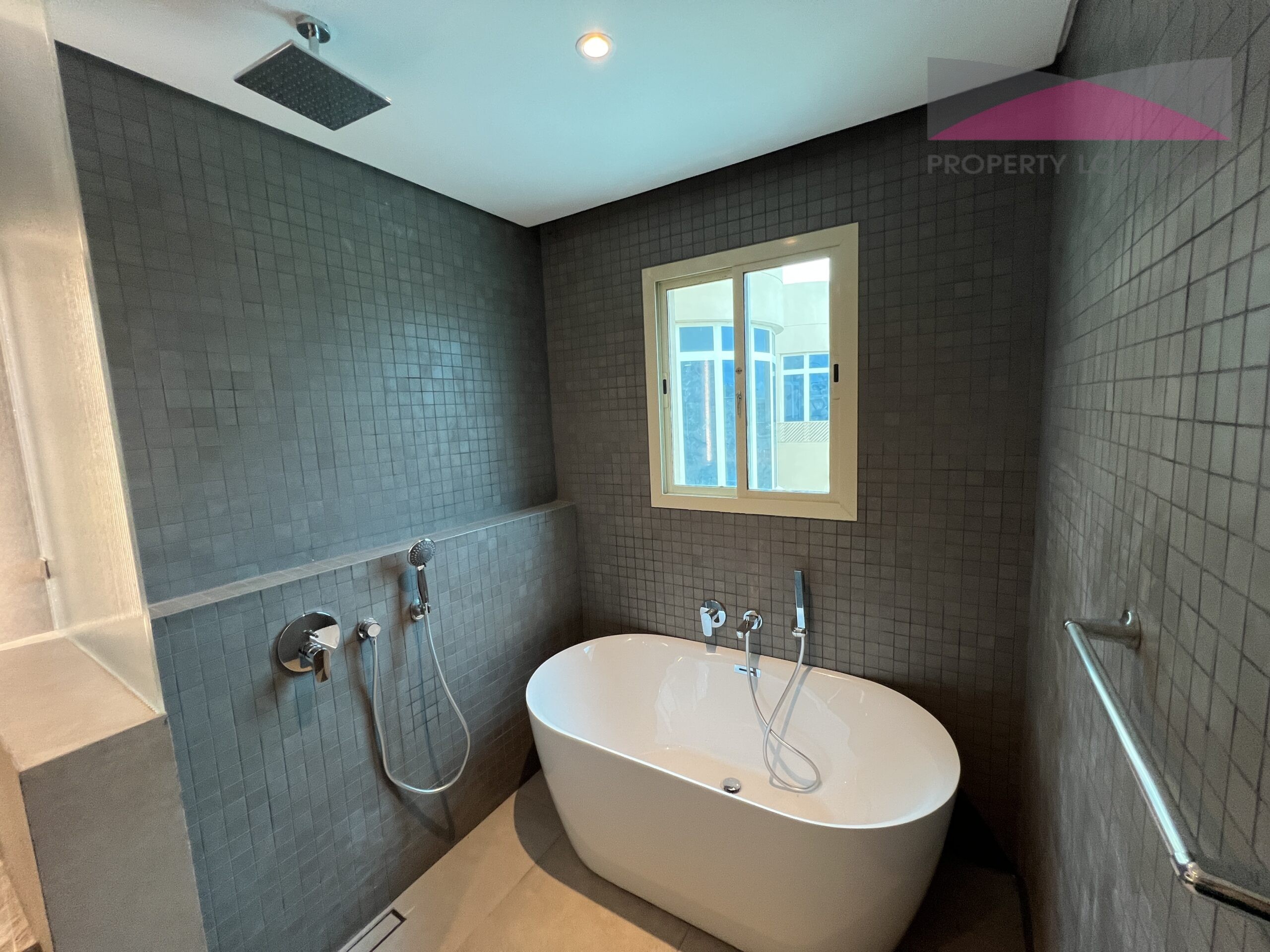 9.BATH